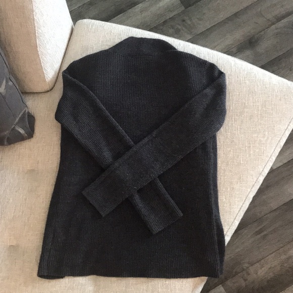 Laura Petites XS Studded Cardigan Sweater - Picture 2 of 6